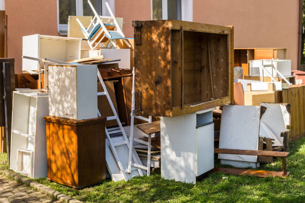 Best Carpet Removal and Disposal  in Chepachet, RI
